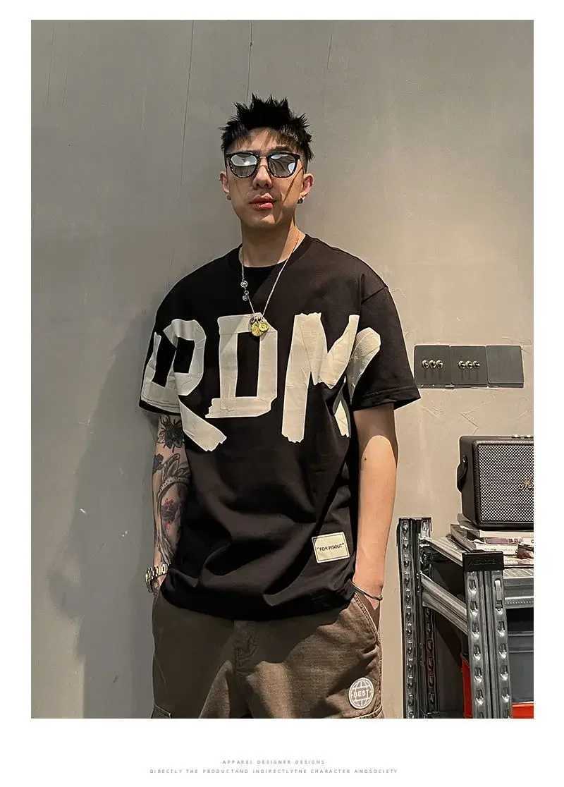Mens trend loose printed letter top T-shirt summer new solid color short sleeved casual T-shirt Harajuku fashion mens clothingT250319