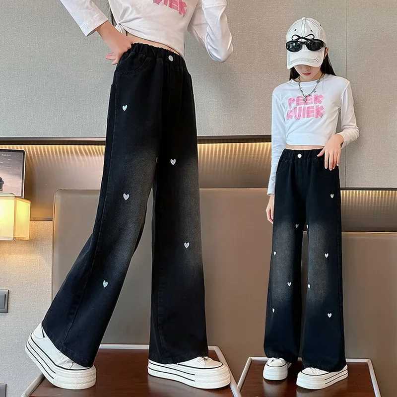 New Fashion Teen Girls Cowboy Wide Leg Pants Children Trousers Spring and Autumn Love Pattern Girls Jeans 5-14 Year Old Childrens ClothingT2502320