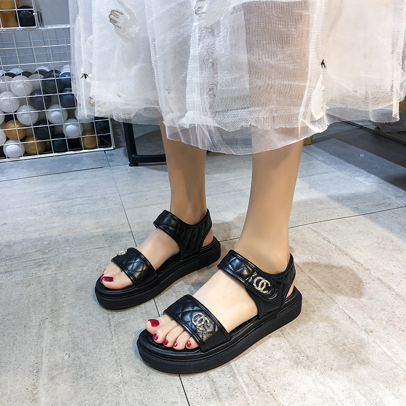 Designer Slippers free Shipping Sandals thick soled slippers single line casual sandals External penetration Women Velcro sports sandals