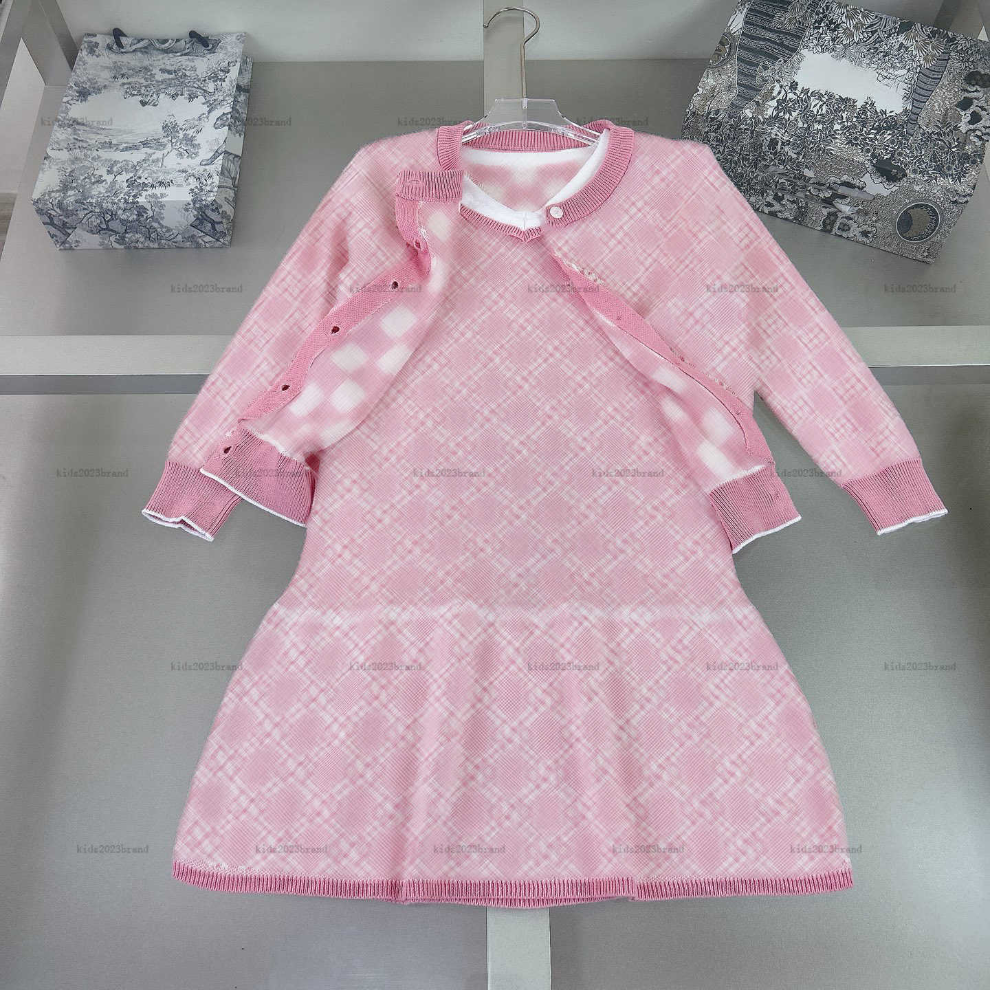 New girls dress set Letter jacquard Knitted skirt suit Autumn child overskirt kids designer clothes cardigan and dress A14X03N033