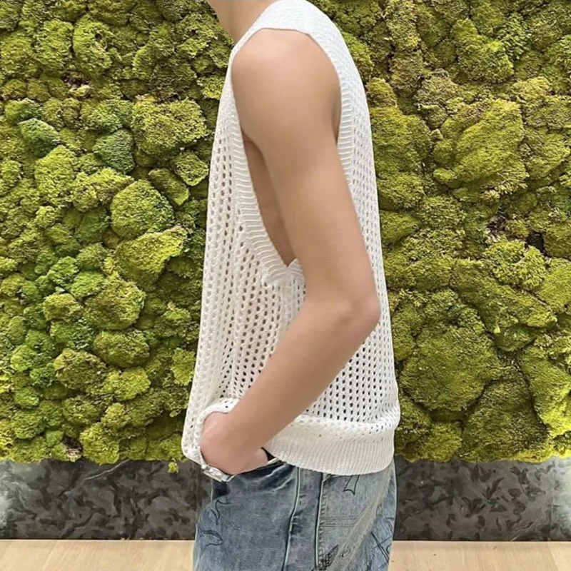 Summer hollow mesh knitted mens vest thin sports street fashion casual sleeveless O-neck oversized T-shirt top daily black and white 250318