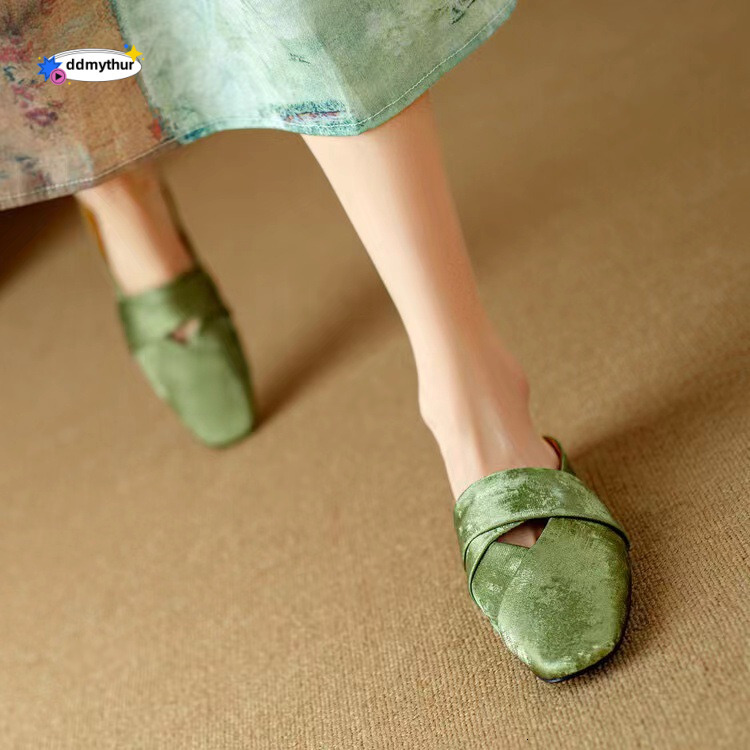 Chinese style French round square head hollowed out baotou semi trailer women's cowhide flat bottom, one foot pedal cool mop green ddmythur