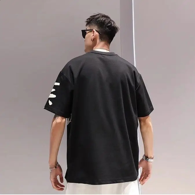 Cotton Letters Doodle Print Tshirt Men Summer Trendy Fashion Trend Top 250312