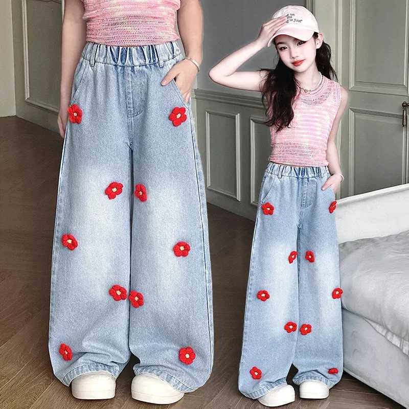 Big girl bagged floral jeans suitable for children teenagers fashion wide leg denim pants childrens loose jeans and Trousers with flowersT250326