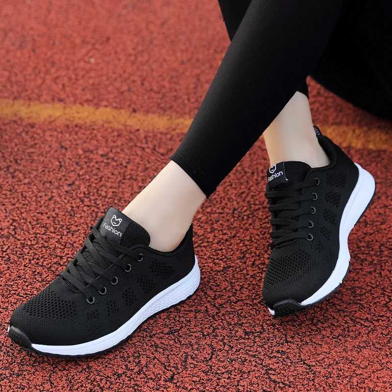 Breathable womens running shoes lightweight anti slip womens sports shoes outdoor soft womens sports shoes lace fashionable tennis shoesW250320