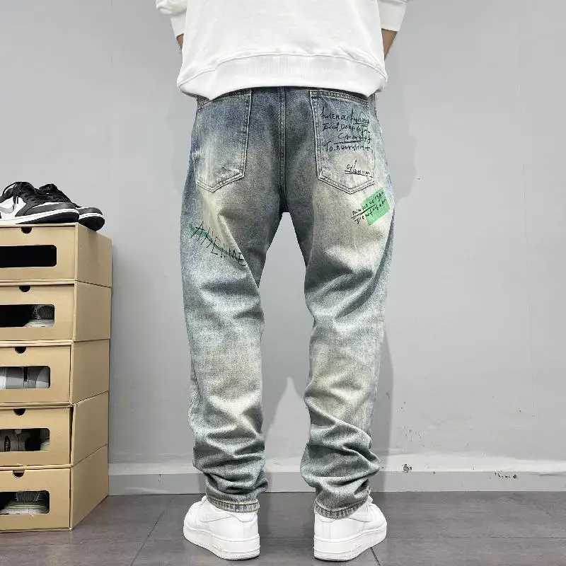 Personalized printed straight leg jeans with retro street style in the United States suitable for mens loose suits washed street hip-hop pantsT250319