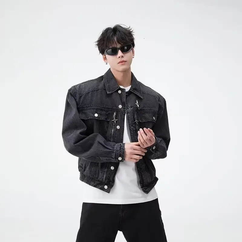 Korean Style Niche High-end Metal Denim Jacket For Men Autumn Washing Workwear Distressed Vintage Cropped Jacket Casual Clothing 250318