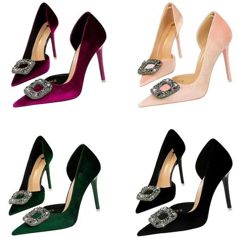 Wen 10.5cm Ultra High H-Point Upper Hollow Working Pump Metal Crystal Buckle Veet Stiletto Fi Sneaker Y250319