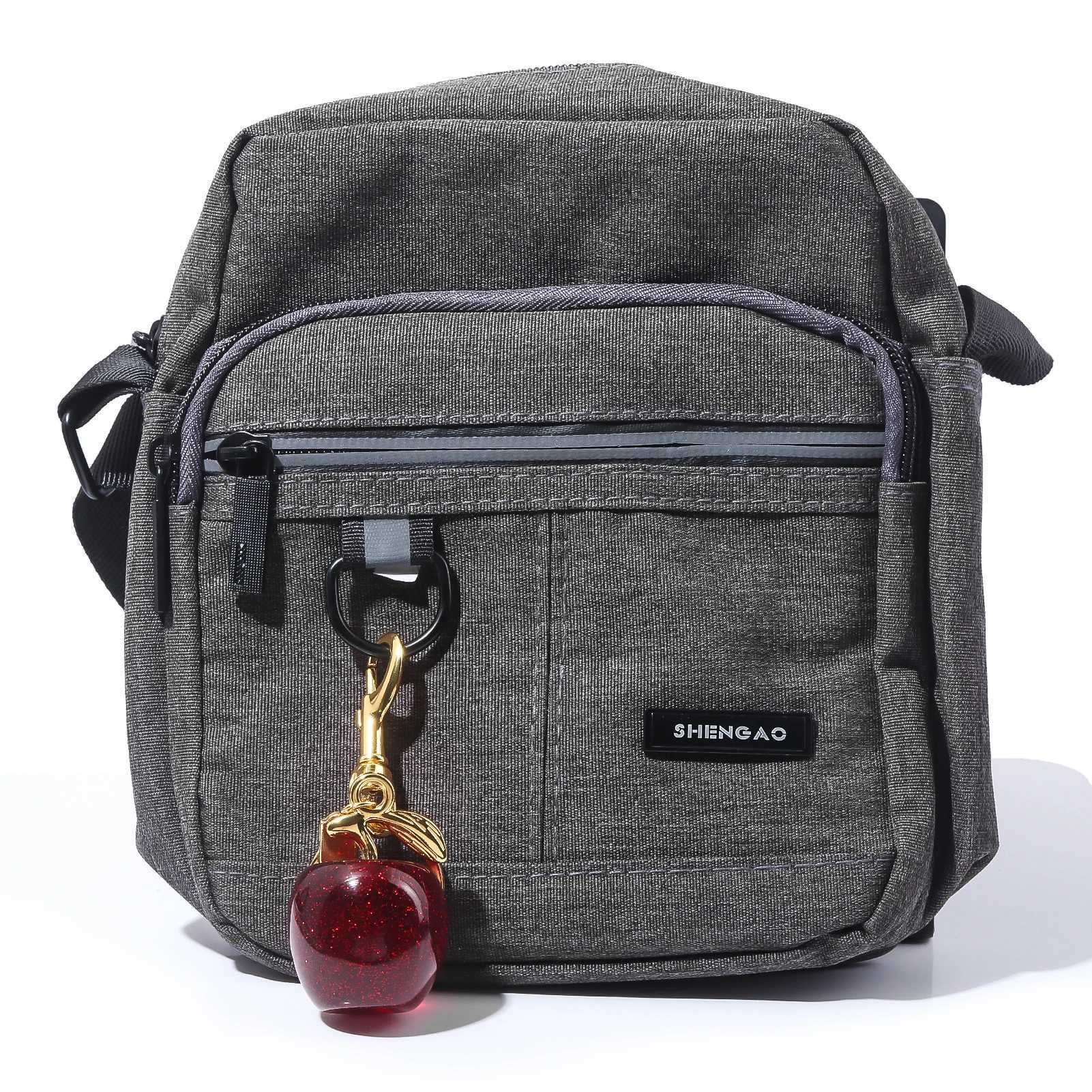 Fashion Delicious Red Apple Keychain Summer Fruits Apple Pendant Keyring For Women Men Jewelry Backpack Key Accessories GiftXJ250319