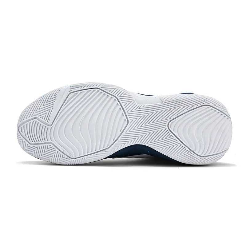 Top childrens basketball shoes with rubber soles for 2025 non slip boys sports shoes casual and breathable running coachW250320