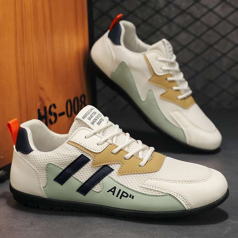 Men's Casual Style Sneakers Running Shoes Mesh Surface Refreshing Breathable So le Wear-Resi stant Non-Slip Stock