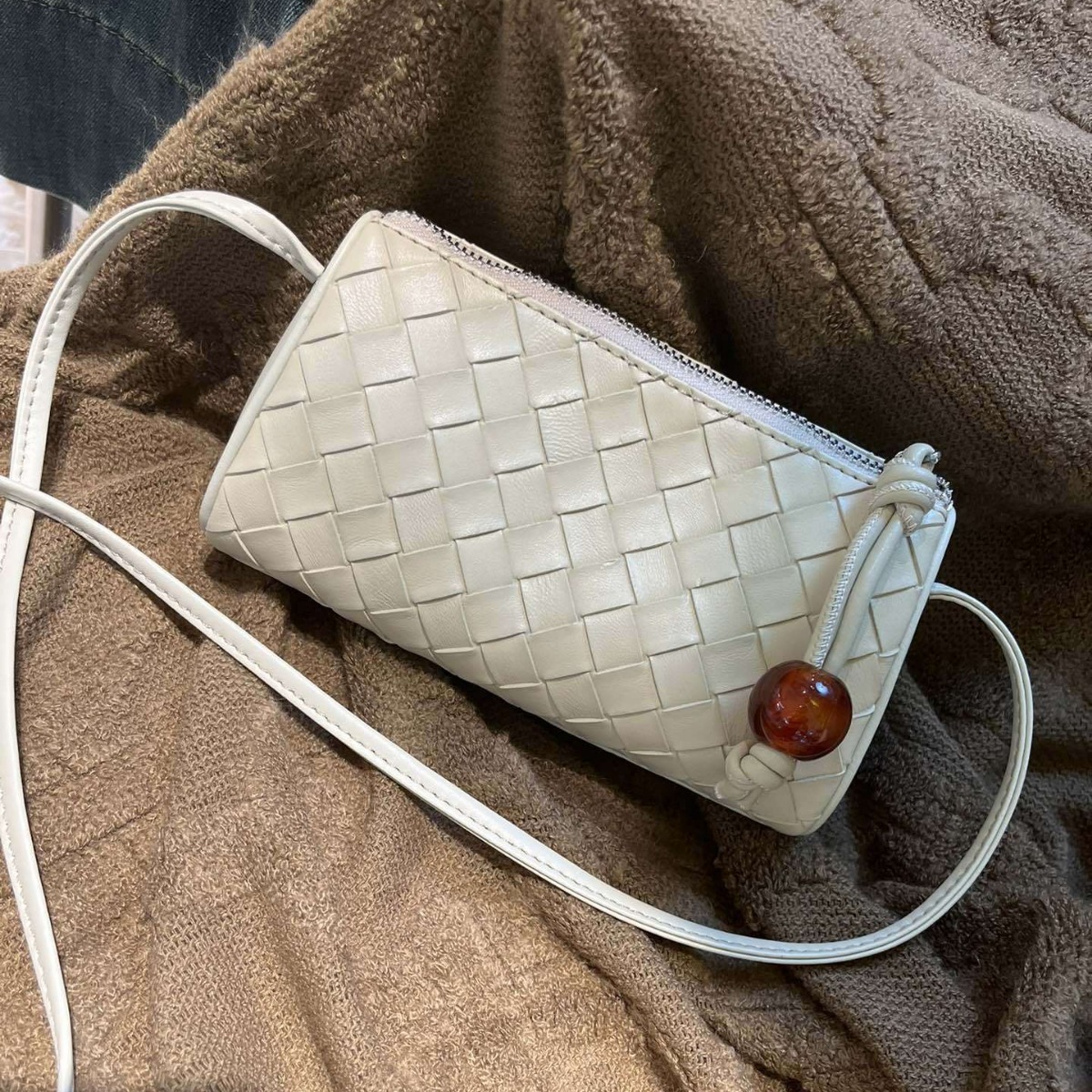 Cowhide Woven New Versatile Niche Design Dumpling Cross Shoulder Women S Bag Leather Handbag Shoulder Bags