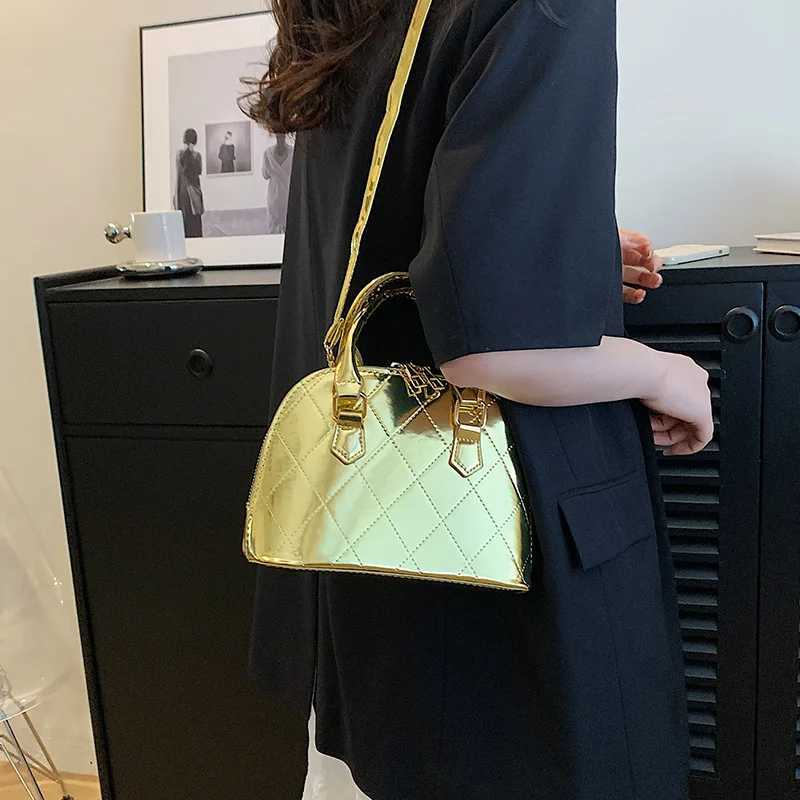 Luxury designer Plaid Quilted patented leather womens handbag Korean cross body bag small shell handbag 2023 summer new item Y250319