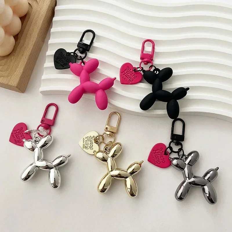Fashion keychain punk balloon dog womens keychain bag pendant jewelry girl car keychain accessoriesXJ250319