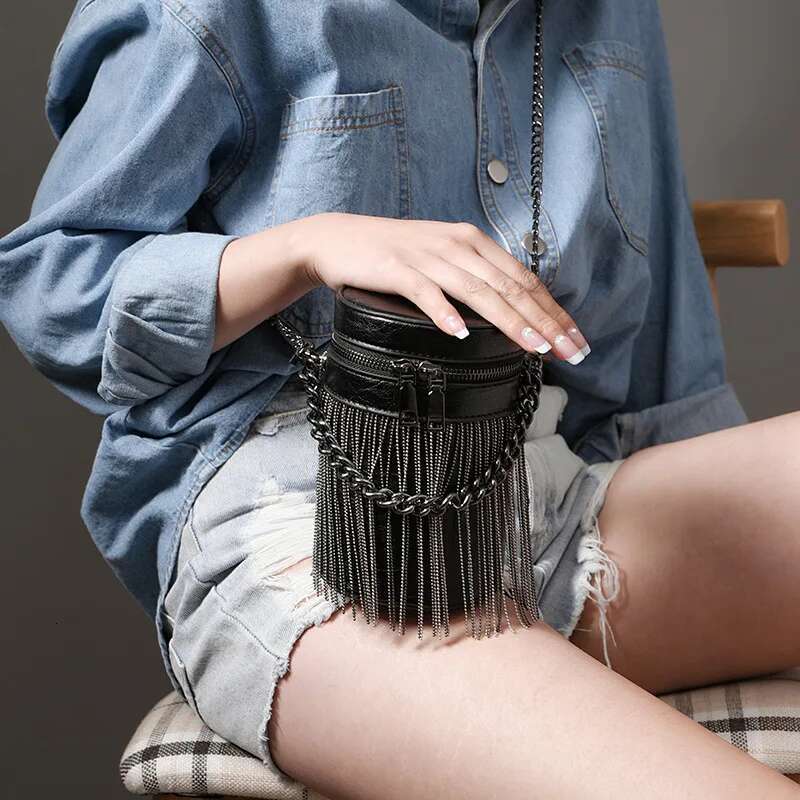 Fashion Tassel Bucket Bag For Women Messenger Black Ladies Handbags And Purse Chain Design Female Shoulder Bag Mini Bolsas