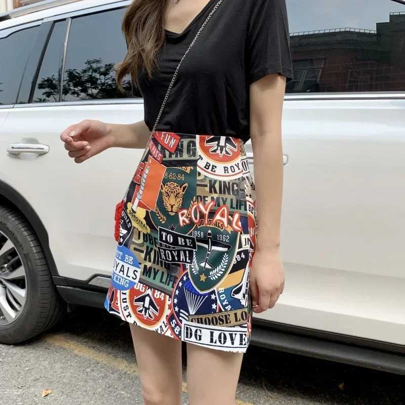 Europe American Grfiti Print Skirt Women Summer High Waist A-line Skirt Wrap Hip Short Personality Ins Trend Dress StreetwearXJ250320
