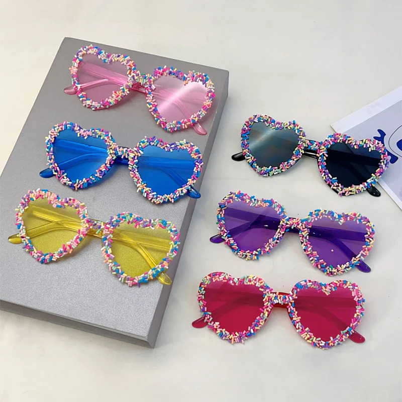 KAMMPT Heart Shape Sunglasses with Colorful Jimmies Women Stylish Cute Beach Sun Glasses Trendy Original Vacation Casual Shades 250320