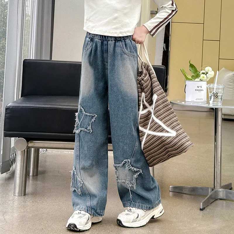 Teenagers School Childrens Trousers Spring 2024 Star Design Casual Loose Jeans Girls Elastic Waist Fashion Childrens Straight PantsT250326