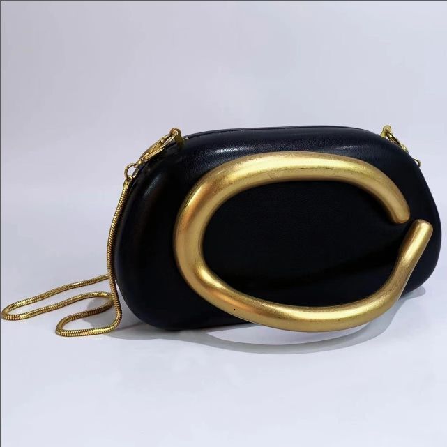 fashionable and atmospheric banquet party birthday threedimensional lightweight handbag box bag