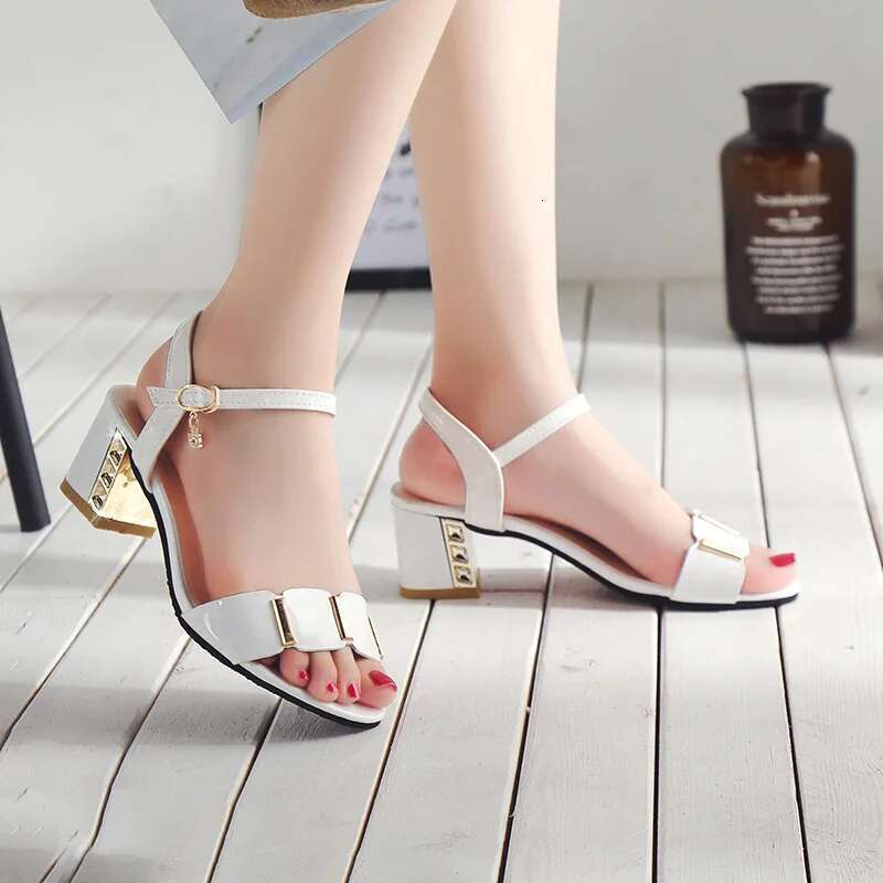 Wedge Heels Open Toe Women Chunky Heels Shoes Casual Women S Sandals Black White Female Fashion Metal Decoration Womens Sandal