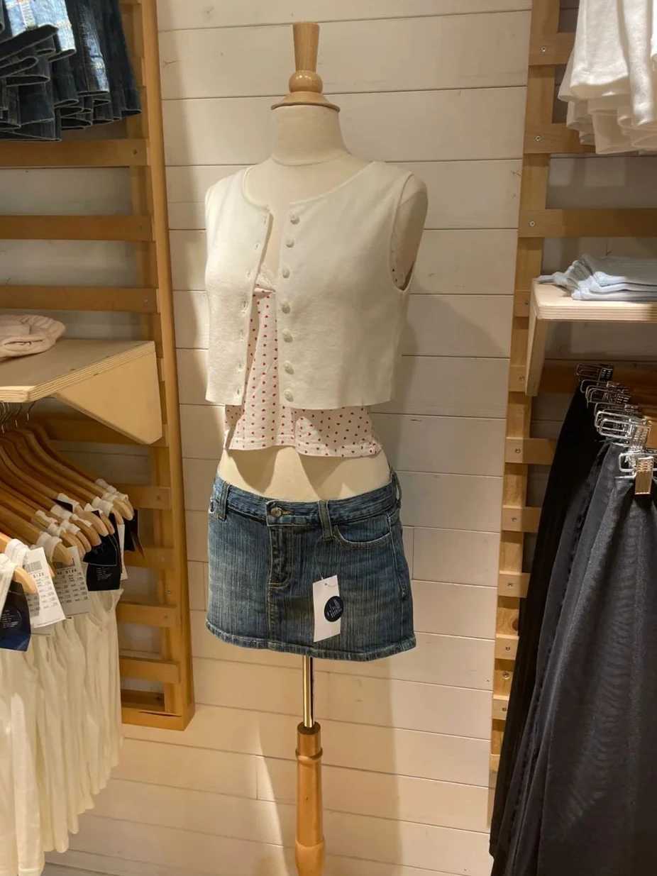 American retro denim mini skirt womens summer fashion high waist short shoulder strap Faldas casual streetwear cotton skirtXJ250320