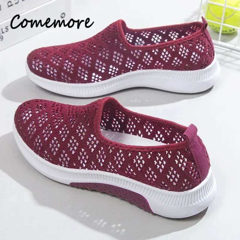NEW Summer Korean Mes h Comfortable Women Shoes Breathable Hollow Sports Walking Sneakers Casual F lat Ladies