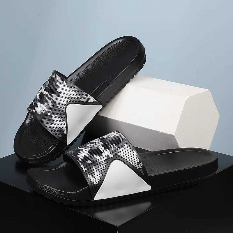 Mens slippers indoor and outdoor street beach style text couple style Plus size 46 47 48 49 N-Slip soft light summer Fi Y250320