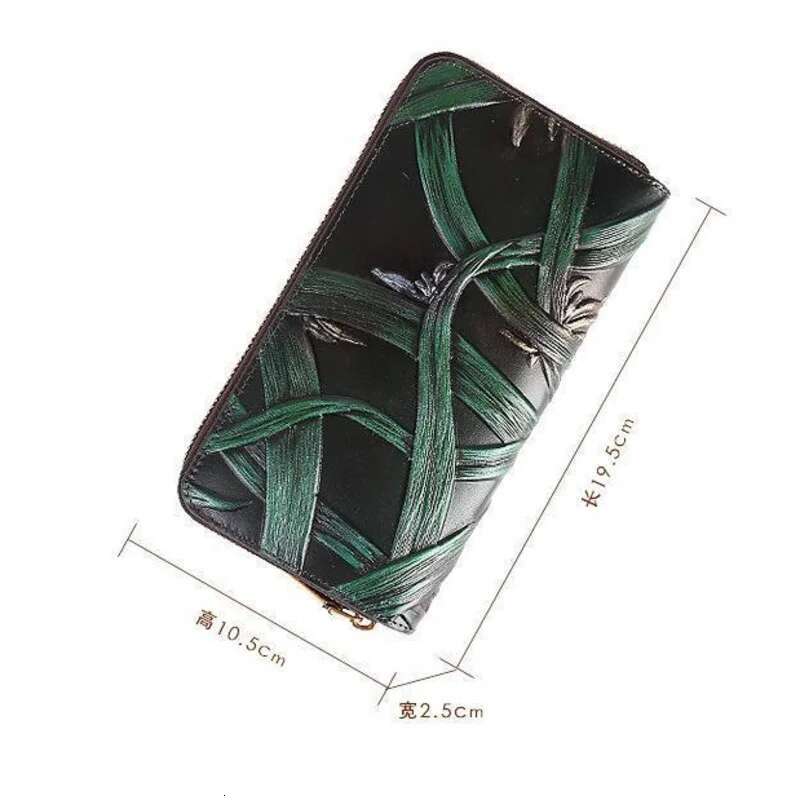 MOTAORA Women's Wallet 2025 New Vintage Handmade Emed Genuine Leather Card Wallets Holder For Women Cowhide Long Purses Bag