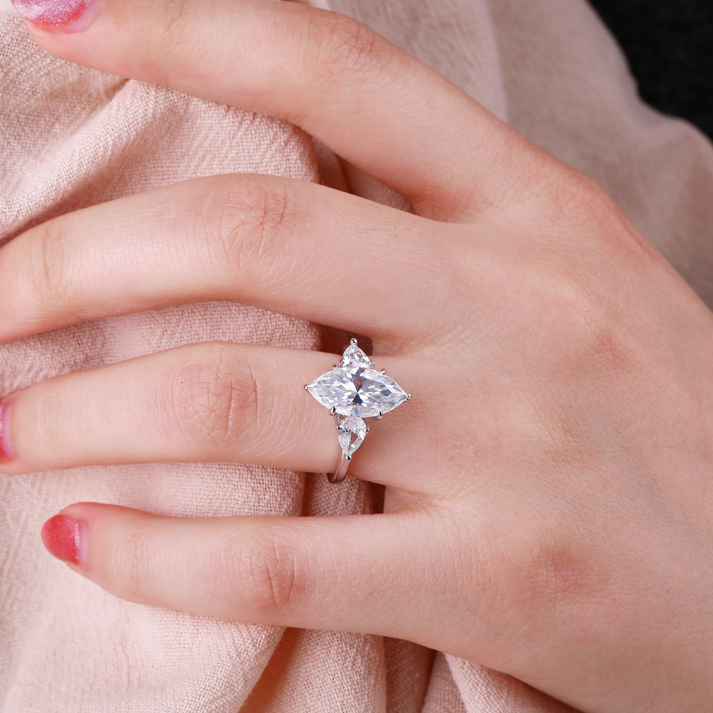 FEOBUR 3Carat Marquise Cut Moissanite Ring for Women 925 Sterling Silver Lab Grown Diamond Rings Engagement Wedding Band Jewelry