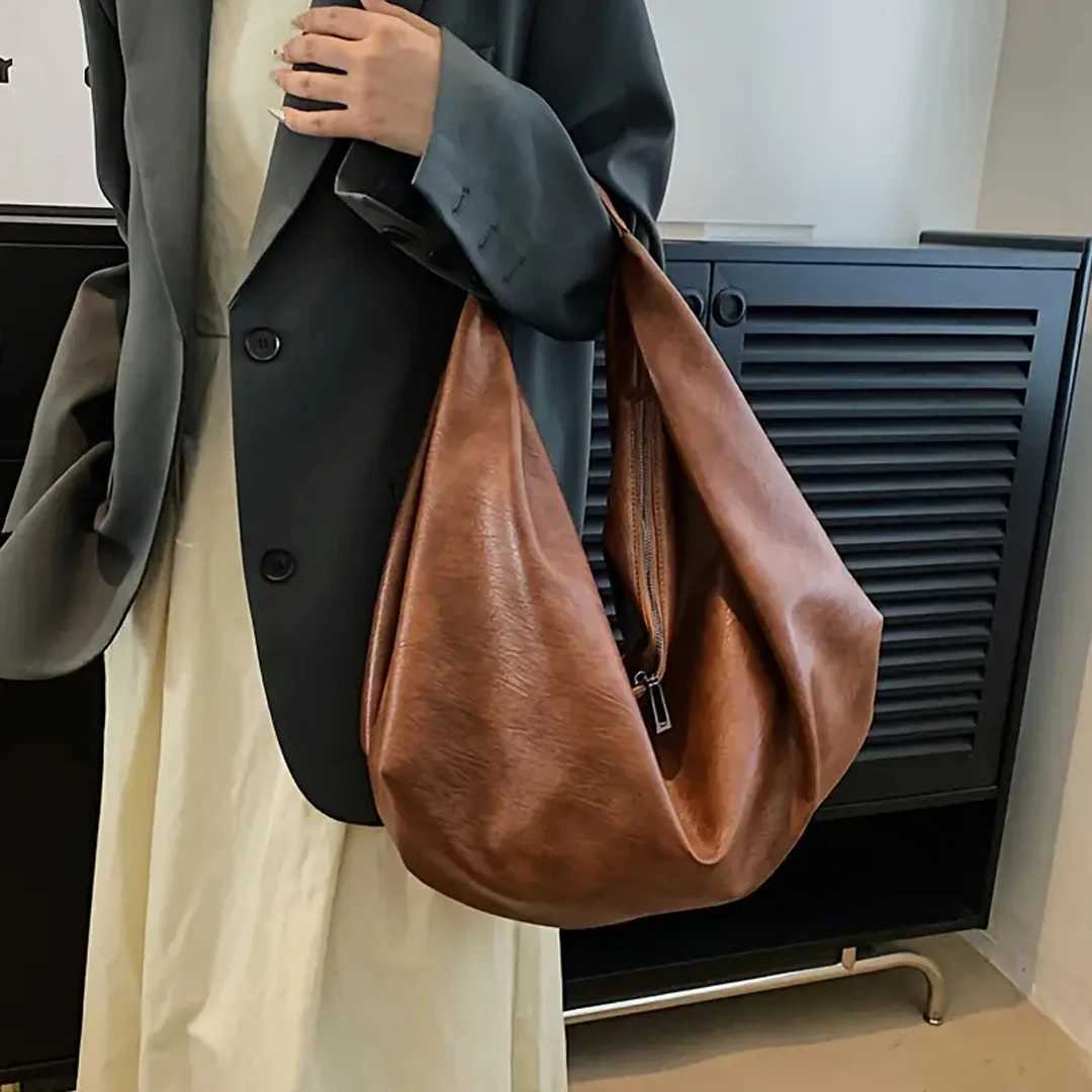 Large capacity underarm shoulder bag for womens new casual and minimalist dumpling bag fashionable and versatile commuting bag Y250319