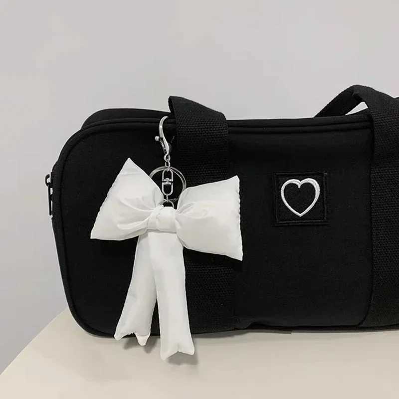Cute 3D filled bow keychain Y2K sponge bow keychain charm fashionable pink pocket pendant backpack hanging jewelry decorationXJ250319