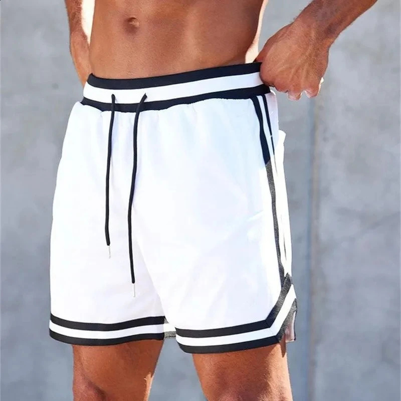Mens doublelayer sports shorts with mesh for quick drying and loose training mens summer fitness jogging casual breathable 250319