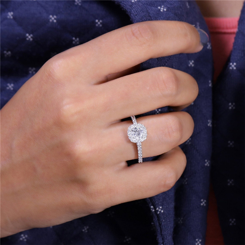 Jewelry 0.5 Carat Round Cut Lab Diamond Halo Engagement Ring Real White Gold Half Band Wedding Ring For Women 14K 18K Platinum Available