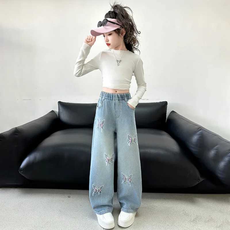 Korean girls wide leg jeans and beautiful butterfly childrens high waisted loose jeans teenagers casual jeans childrens trousersT2502320