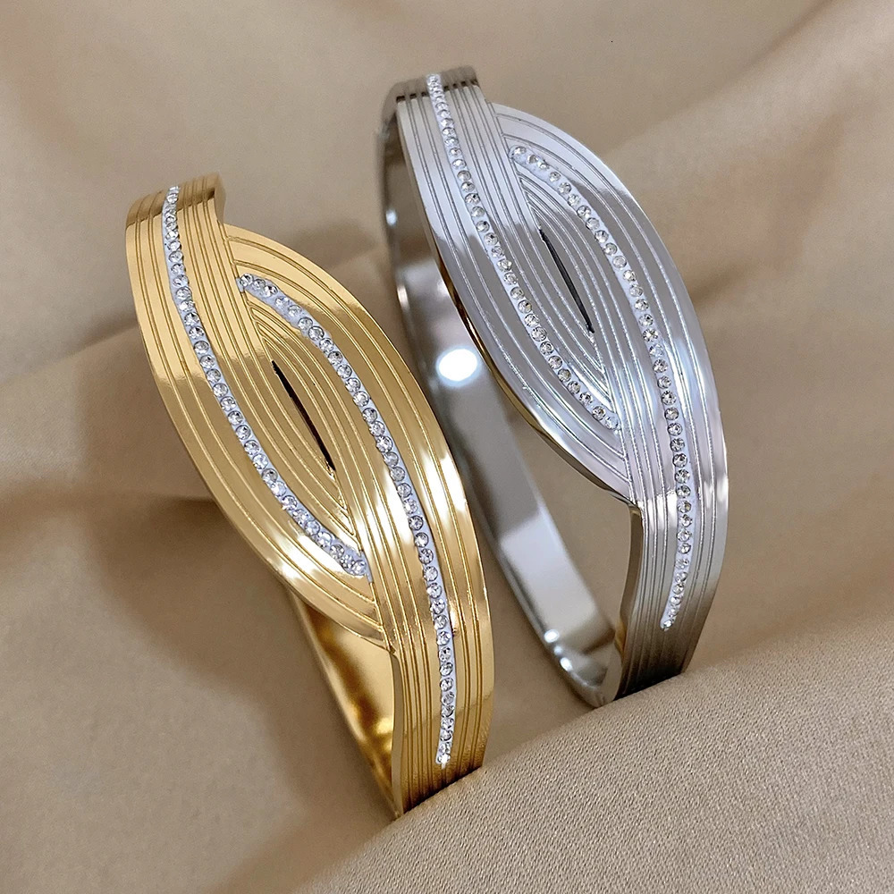 Lifefontier Stainless Steel Heart Bangles Bracelets For Women Trend Geometric Rhinestone Waterproof Earring Jewelry 250320