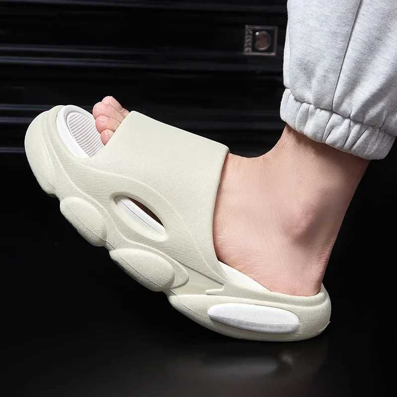 Cwarm New Men Summer Slippers Thick Sole House N-slip Bathroom Shower Slides Outdoor Soft Cloud Fi Beach Shoe Flip-flop Y250320