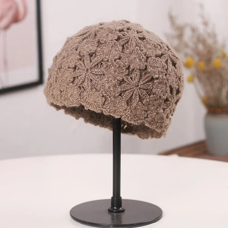 Chic Knitted Hat Winter Womens Retro Literature Art Crochet Flower Hollow Out Cap Women Fashion Beret Woolen Cap Japanese Style 250320