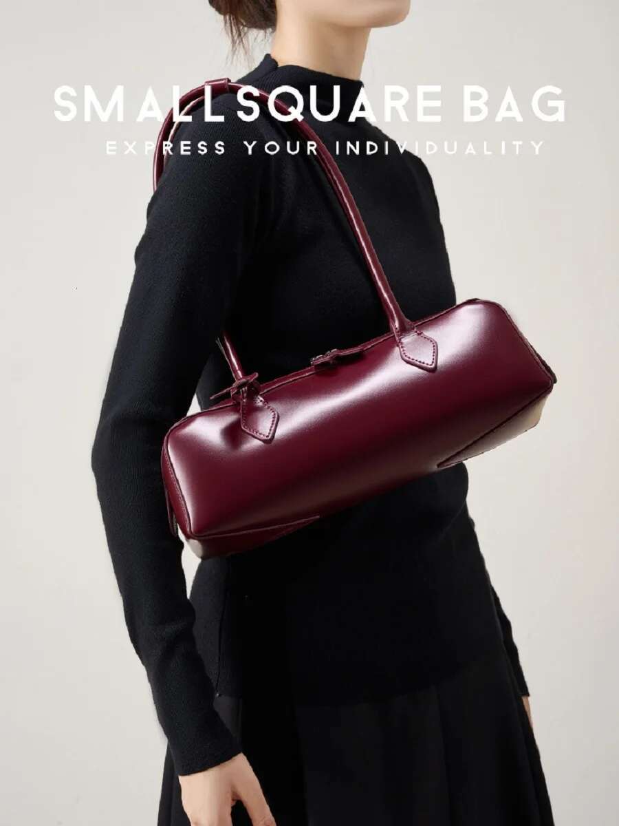 2025 New Genuine Leather Women's Shoulder Cowhide Ladies Handbag Baguette Bag Female Commuter Shopping Underarm Bag