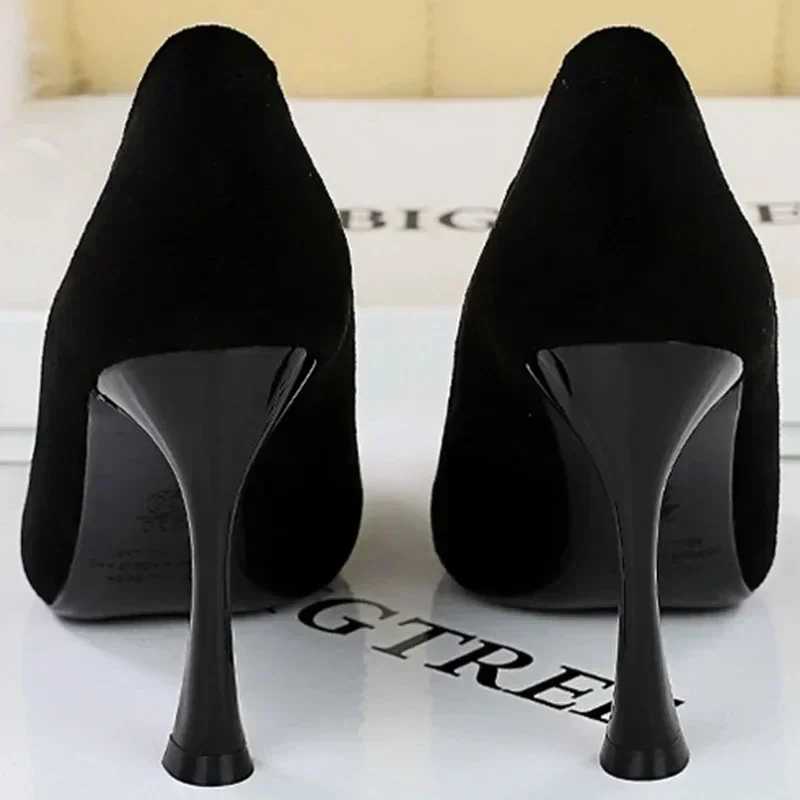 Women Elegant 7cm 10cm Thin High Heels Pointed Toe Party Black Pumps Lady Western Style Simplicity Formal Flock Shallow ShoesC250319
