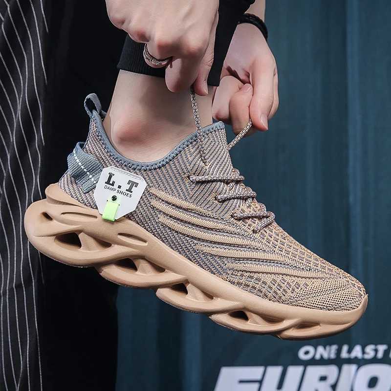 Mens blade sports shoes lightweight non slip sports shoes breathable suitable for running walking training tennis net outdoor shoesW250320