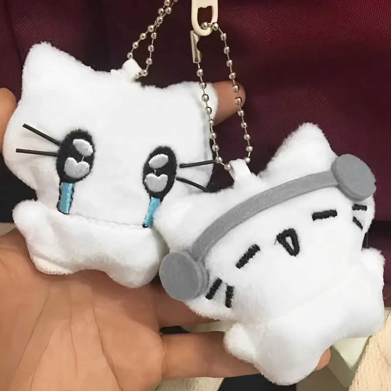Mini Cute Headphones Kitten Couple Keychain Crying Cat Doll Plush Keyring Cartoon Dog Bee Bag Pendant Charms Backpack DecorationXJ250319