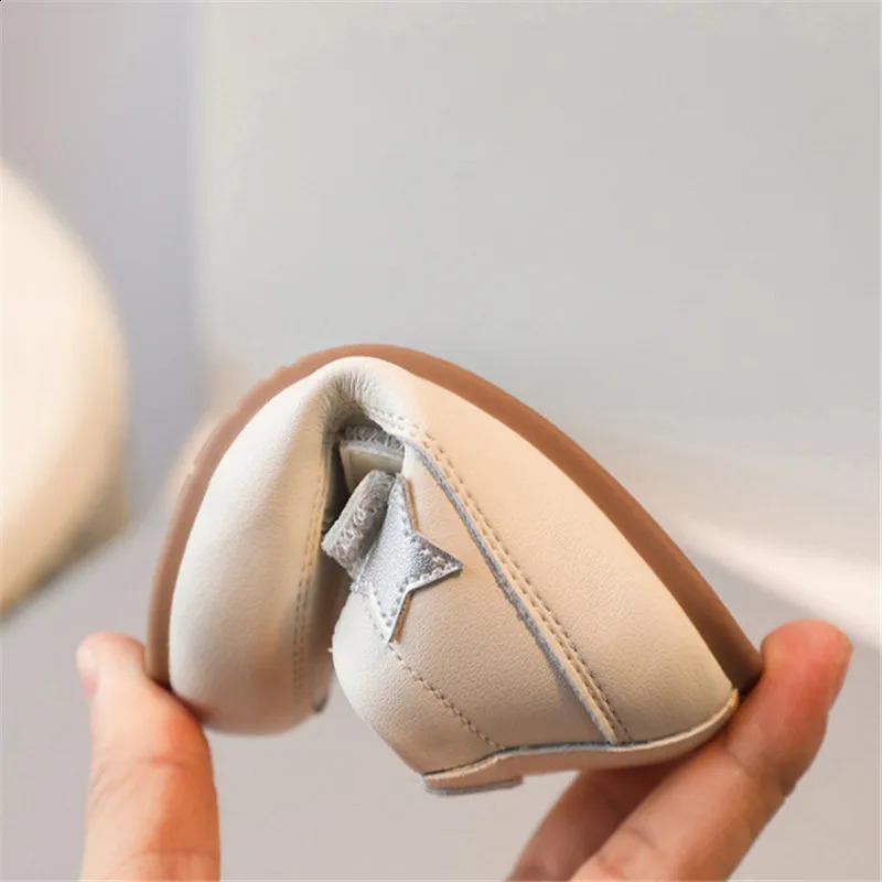 0-5 Years Baby Shoes Microfiber Leather Toddler Boys Barefoot Shoe Star Soft Sole Girls Outdoor Tennis Fashion Kids Sneakers 250319