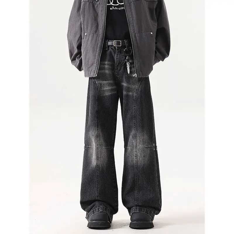 The street trend in the United States is a mix of hip-hop and personalized washed straight leg jeans loose and wide leg casual pants and y2k for both 