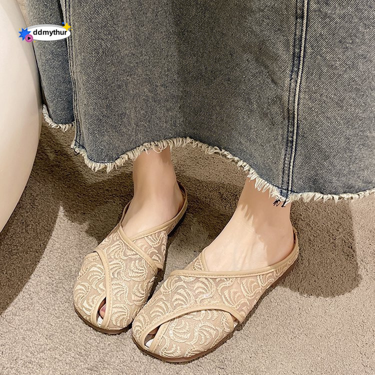 Chinese embroidered comfortable bun half trailer 2024 summer new flat bottomed ethnic style casual slippers for external wear