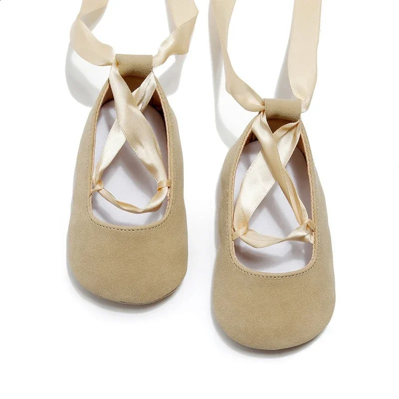 0-2T Comfortable born Baby Girl Dance Shoes Ballerina Sweet Ribbon Toddler Infants Crib Shoes Anti-slip Sole Prewalker 250319