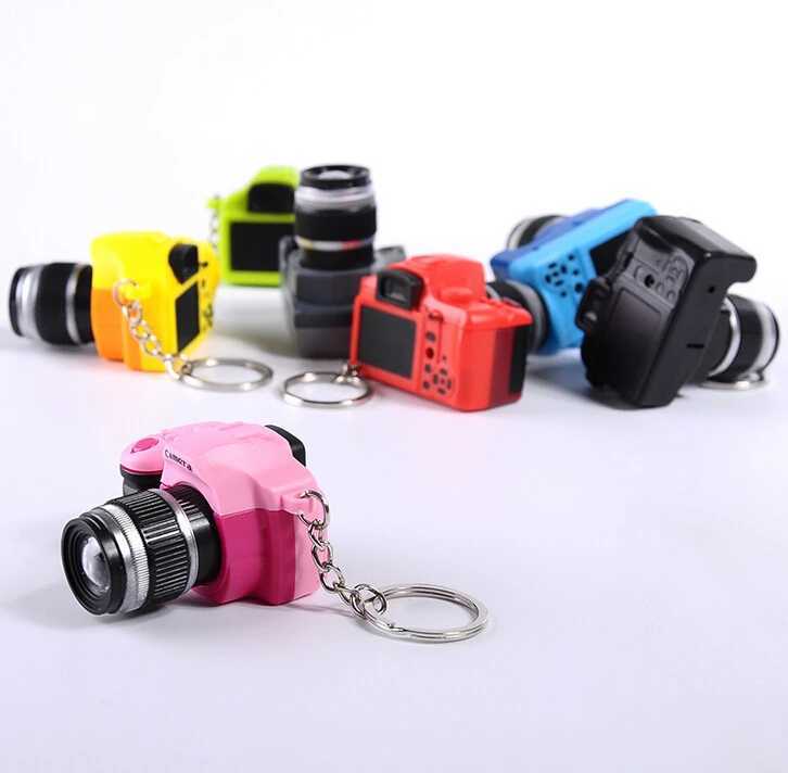 New Mini SLR Model Camera Keychain Car Key Ring LED Flashlight Colorful Key Chain Best Party Gift Jewelry Wholesale 17233XJ250319