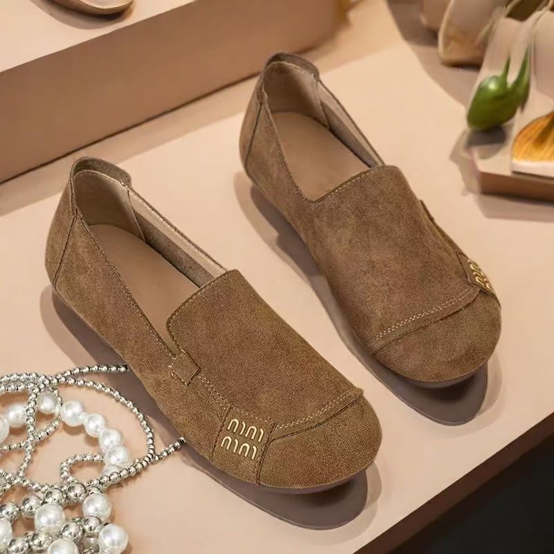 2025 New Soft soled Women's Bean Shoes, Flat Bottom, Anti slip, Comfortable, Single Foot Skirting, Designer Fashion Women's Shoes