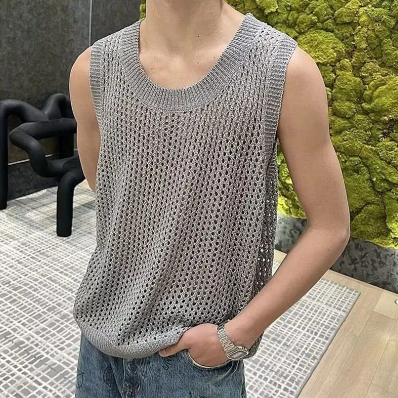 Summer hollow mesh knitted mens vest thin sports street fashion casual sleeveless O-neck oversized T-shirt top daily black and white 250318