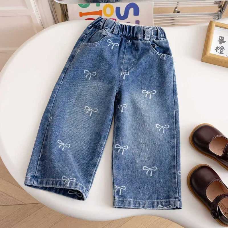 Childrens jeans new clothes girls bow print pants 2025 Korean version fashion pants childrens loose straight leg jeans 1-6 yearsT250326