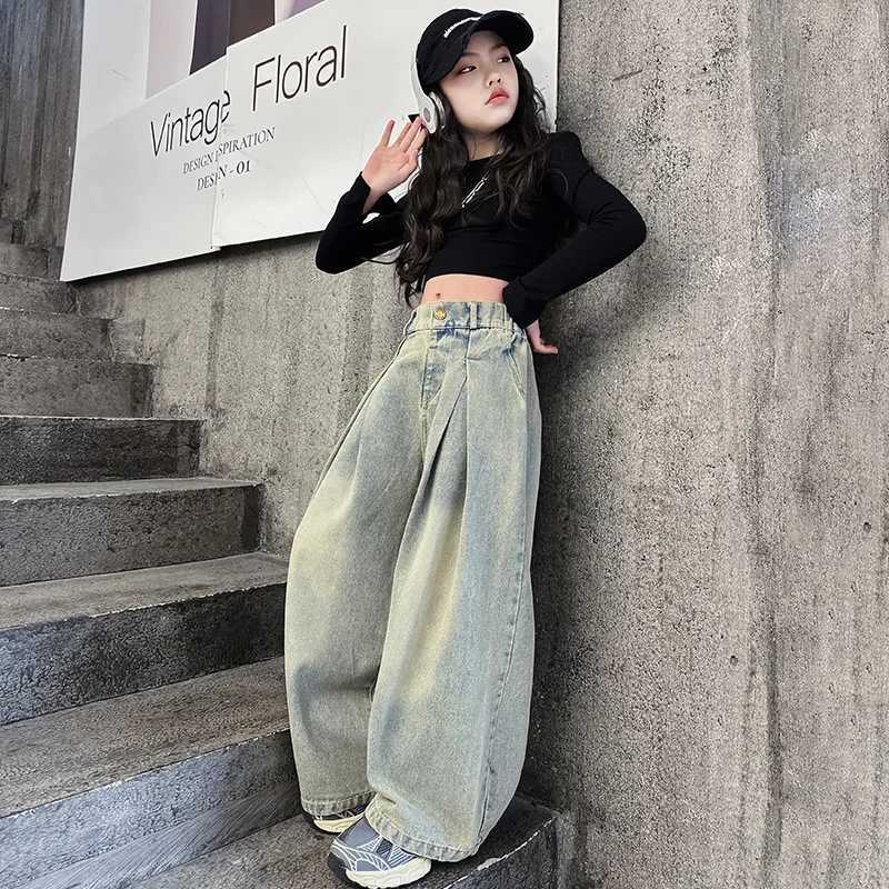 Childrens Girls Jeans Spring and Autumn 2024 Youth and Childrens Westernized Street Wide Leg Pants Korean Edition PantsT250326